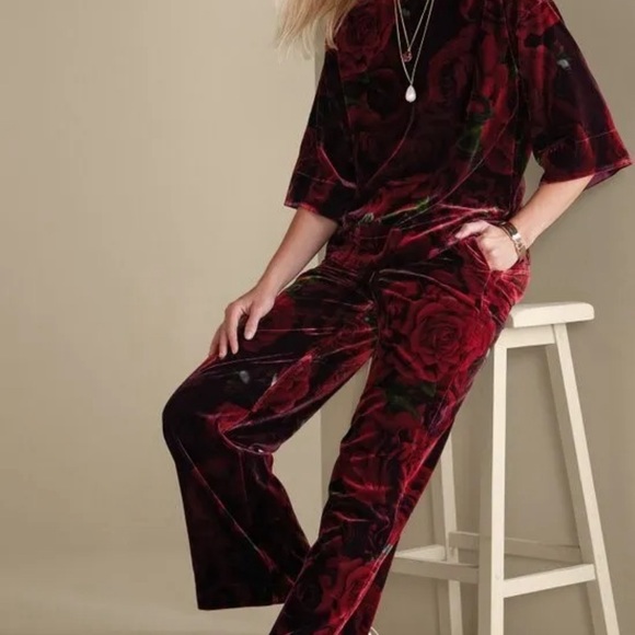 SOFT SURROUNDINGS NWT $120 Aria Velvet Wide Leg Pants Romantic Roses Size Small - Picture 3 of 4